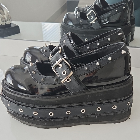 Demonia Black Platform Shoes with Silver Accents - Picture 1 of 6
